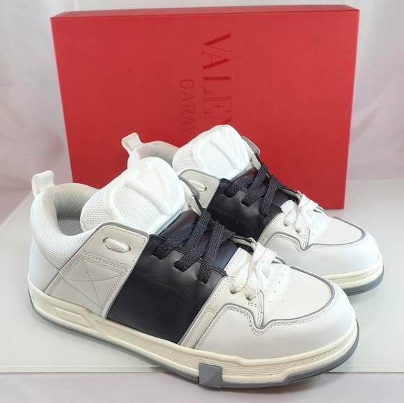 $970 Valentino Garavani Skate Slip-on Lace Up Sneakers Sz 10 - Picture 6 of 16